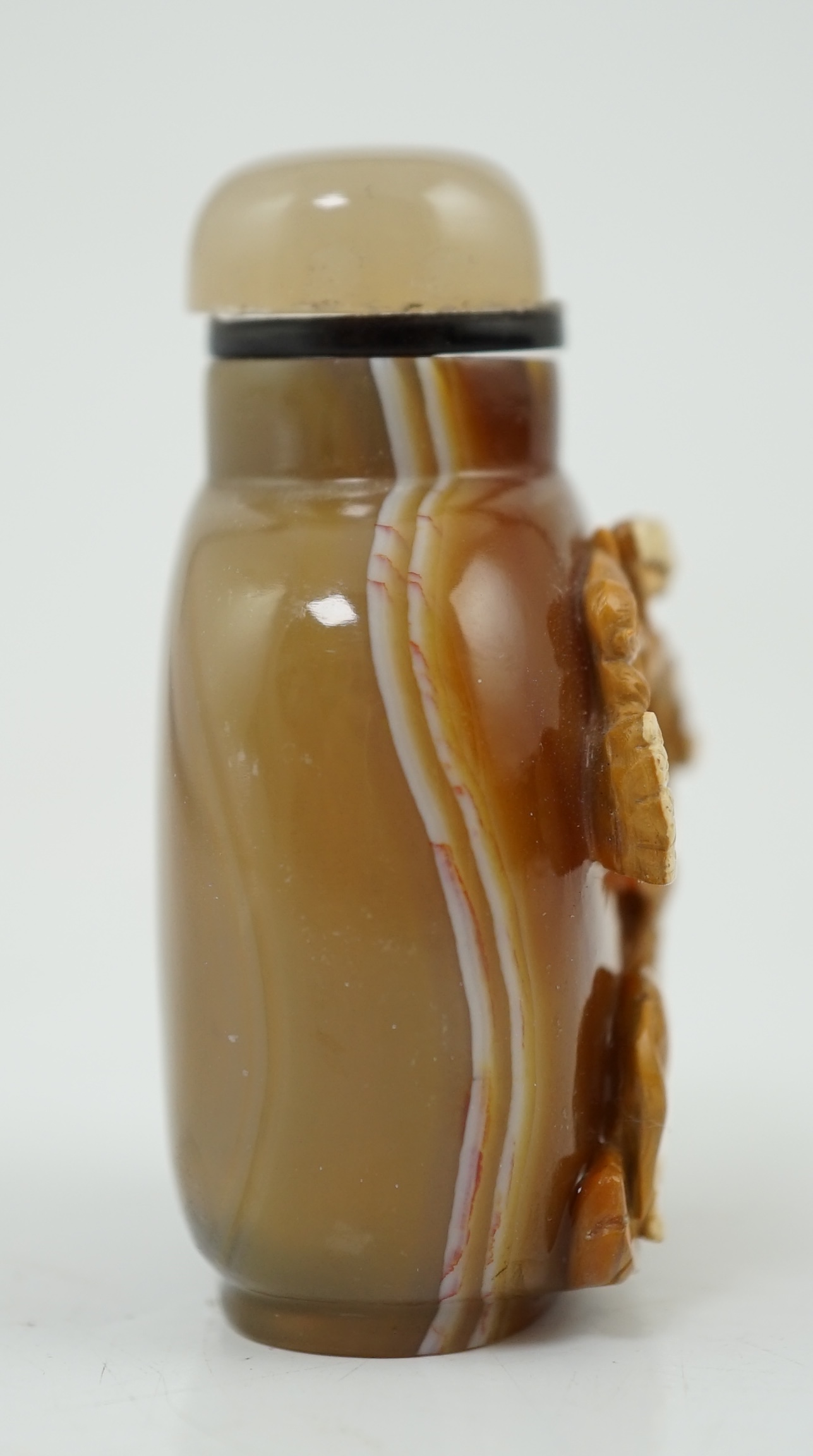 A good Chinese cameo chalcedony 'horse and monkey' snuff bottle, 19th century